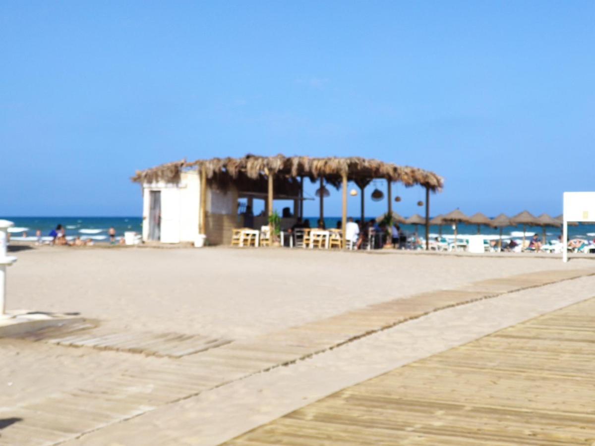 Apartamento Playa บาเลนเซีย ภายนอก รูปภาพ